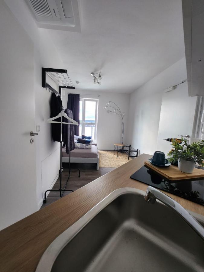 Cozy Apartment Mit Wifi, Aufzug & Kostenlos Parken El-Living Аугсбург Экстерьер фото