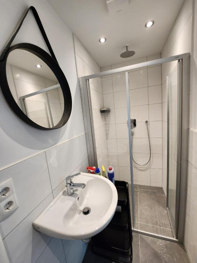 Cozy Apartment Mit Wifi, Aufzug & Kostenlos Parken El-Living Аугсбург Экстерьер фото